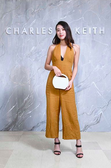 最好看的小ck包,小ck的包也太精致了吧