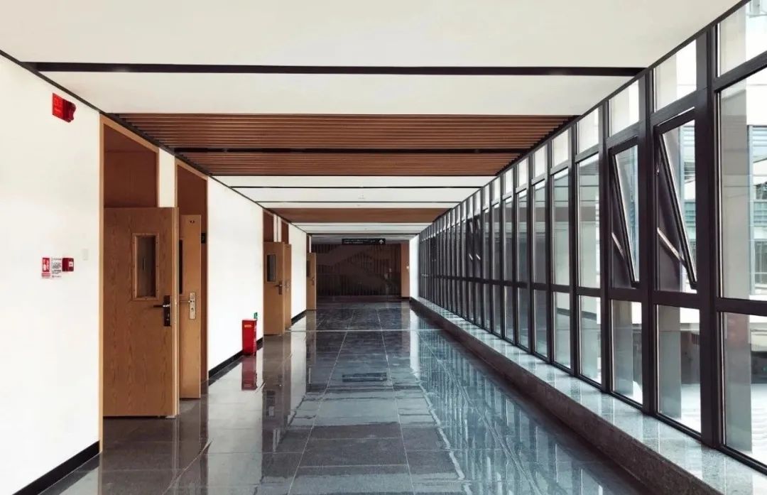 出品‖一轴承脉，山水相望--武汉大学第一教学楼