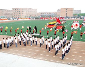 学厨师，与其他行业相比有哪些优势？