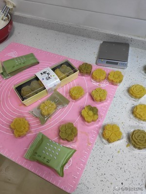 自制豆沙馅的简易绿豆糕方法,家庭自制绿豆糕最简单的方法