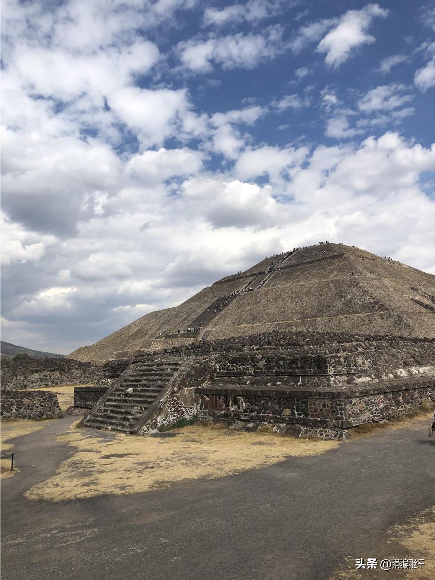 “踏迹古文明、晓看日月辉”— 除夕墨西哥金字塔一日游记