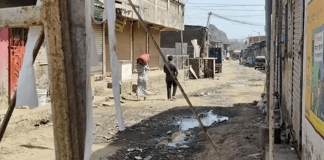 瞒不住了？！疫情最大的黑洞，这个国家可能导致疫情爆发