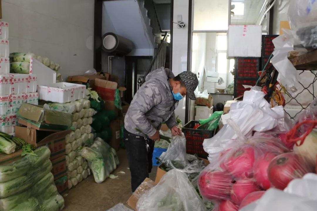 9小时，50张图，带您看全村最靓“代购员”