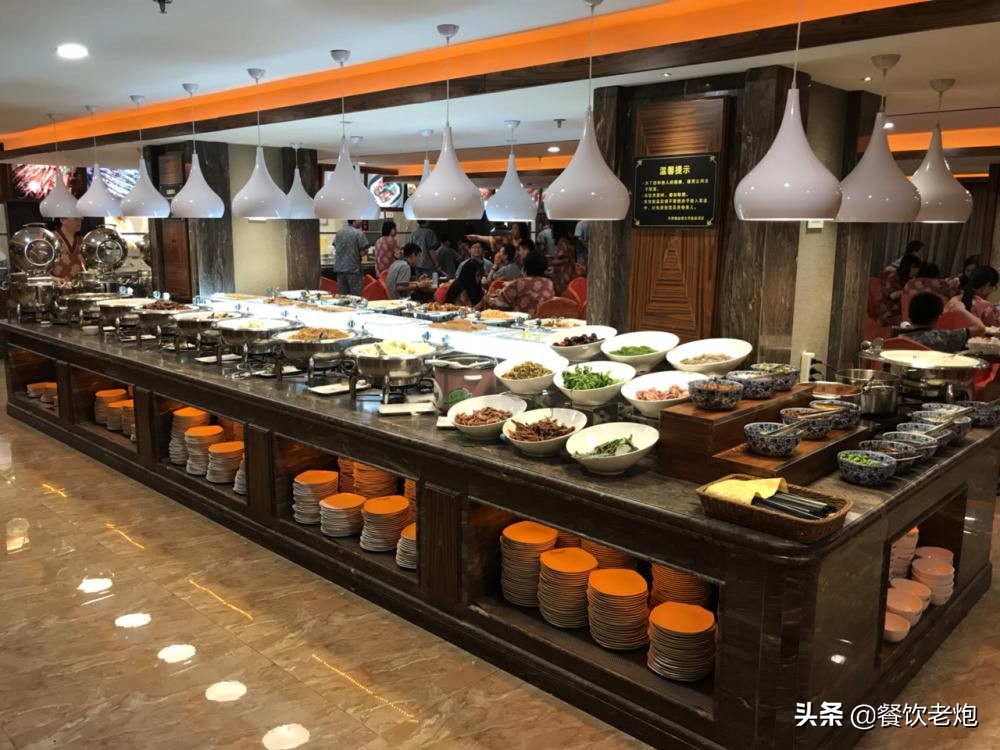 接手转让的餐饮店注意哪些事项,接手别人转让的店铺需要注意什么