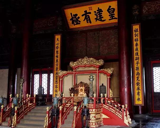 雍正皇帝御批书法欣赏,乾隆御笔紫气东来匾简介