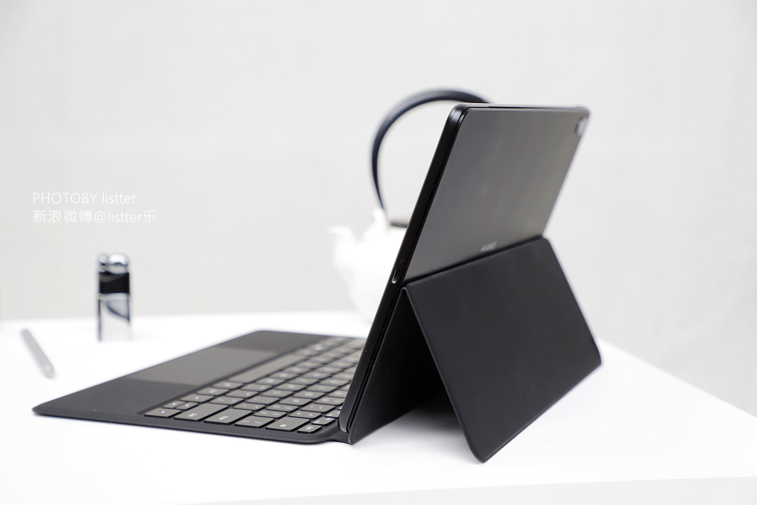 华为MateBookE测评：搭载OLED、win11的轻薄百变本