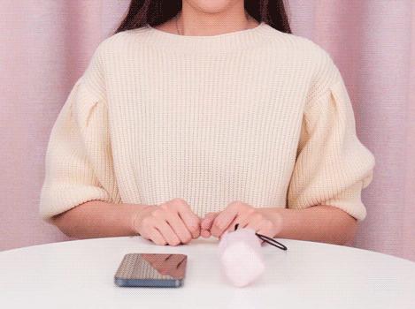 仅手机大小口袋迷你晴雨伞，晴天雨天都好用，还能轻松入包携带