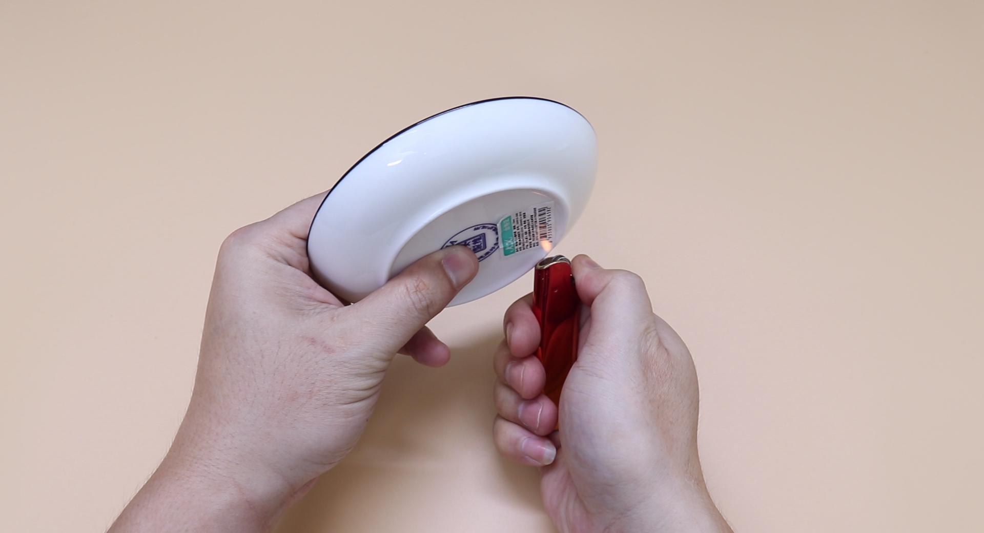 餐具上面标签揭掉后胶印怎样去掉,衣柜贴的标签留下胶印怎么处理