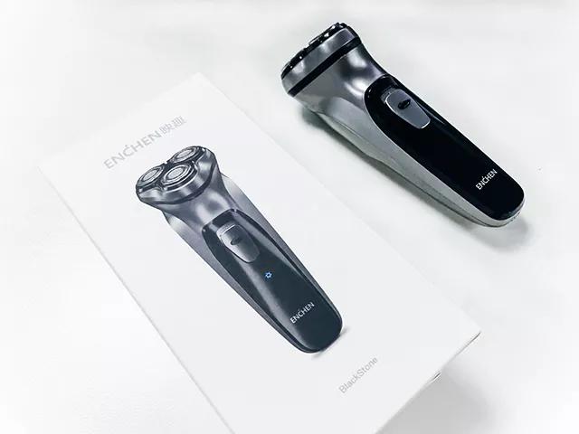 小米最新的剃须刀 (小米众筹599元剃须刀评测)