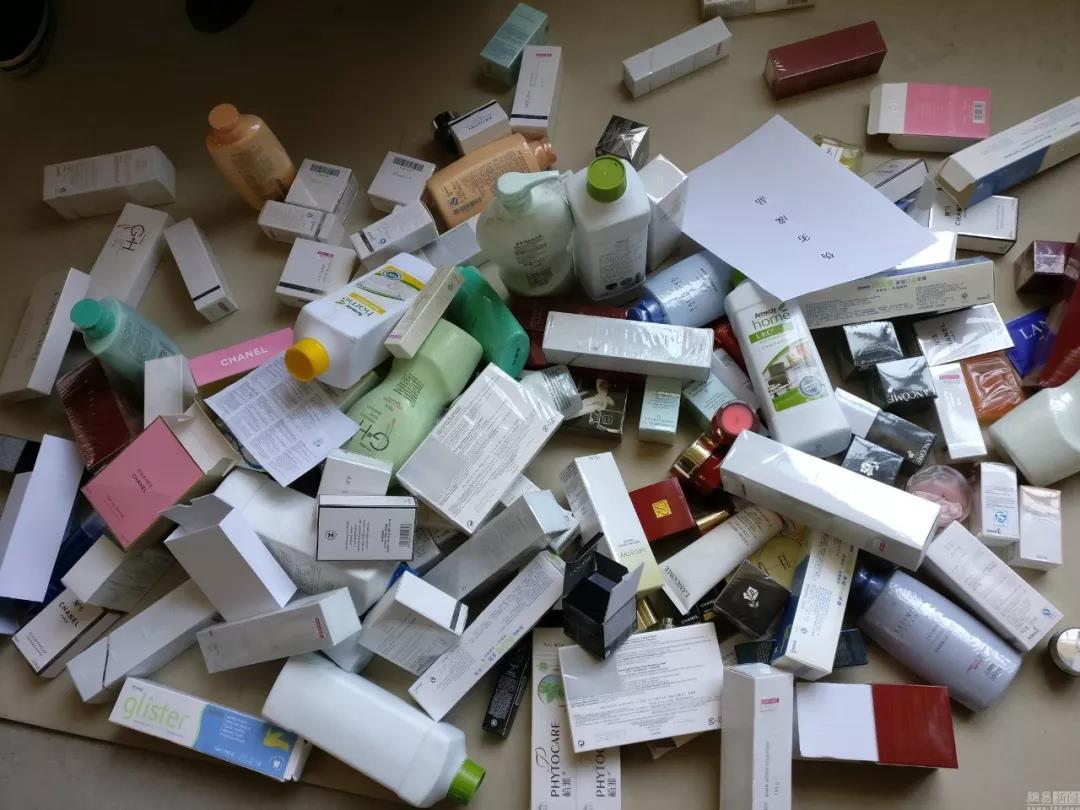 嘉兴市秀洲区抓捕传销案件,微商骗人被抓