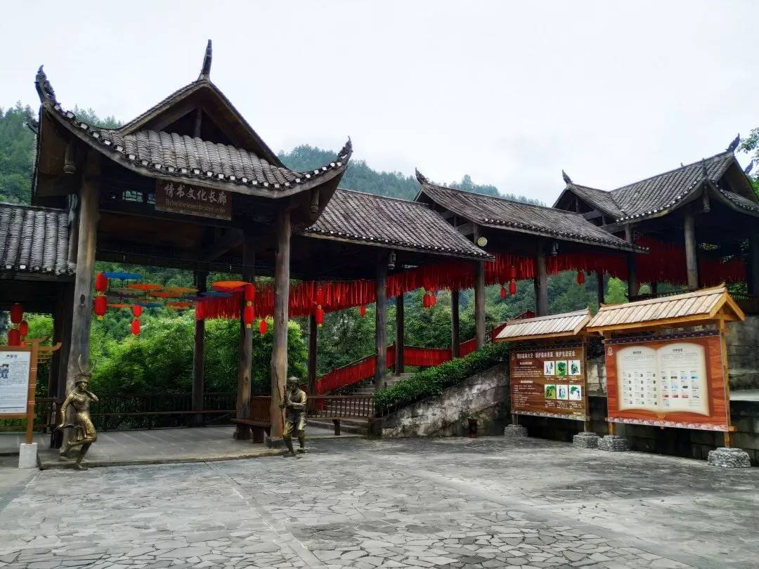 阿依河团购门票,阿依河门票优惠是要线下买票吗