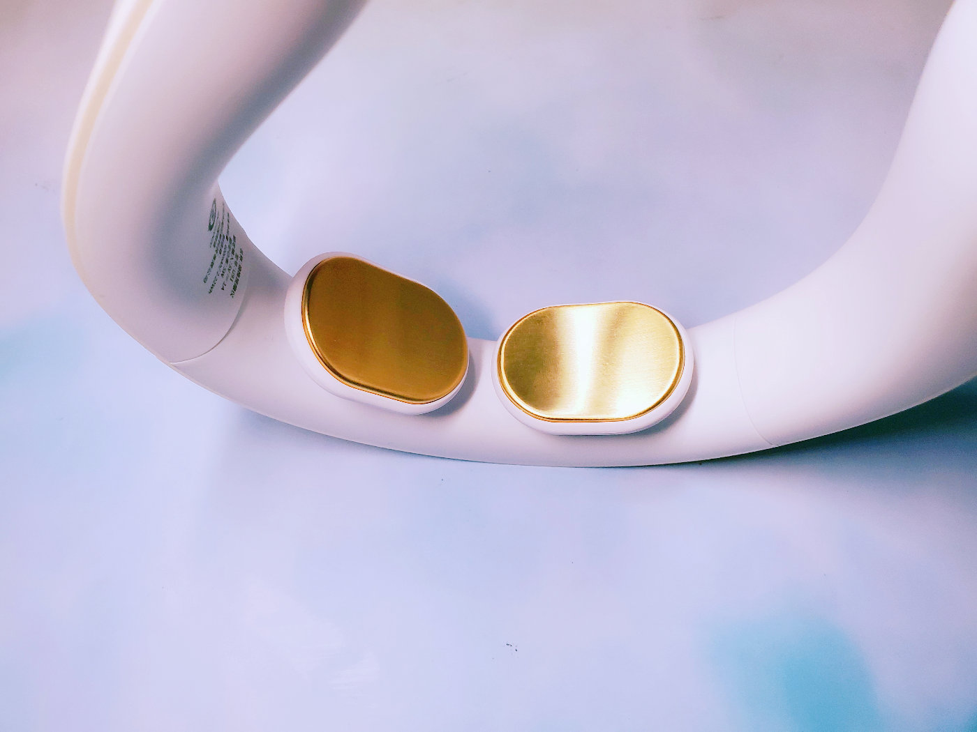 图拉斯脖子按摩仪,u型颈椎按摩仪实测