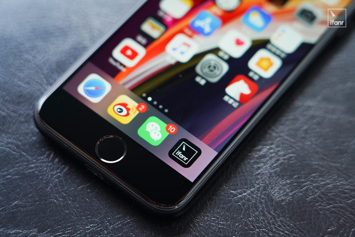 iphonese测评拆机,iphonese评测2020