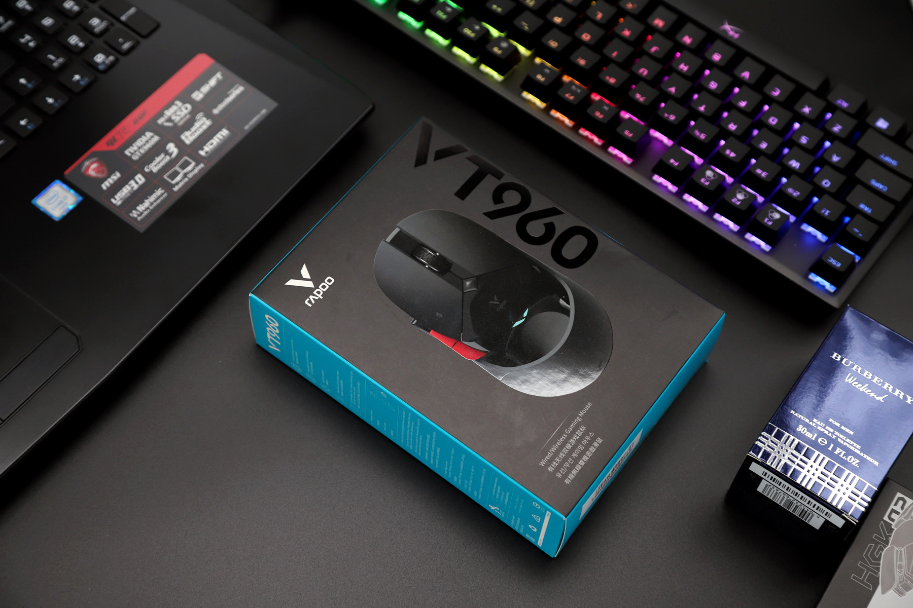 雷柏vt950无线游戏鼠标评测真香,一款自带屏幕的游戏鼠标雷柏vt960