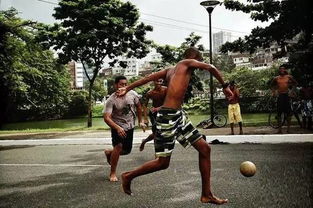 足球就是足球游戏,足球就是一场游戏也是一门生意