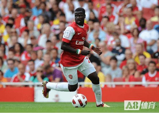 11年巴萨vs阿森纳次回合,11年阿森纳