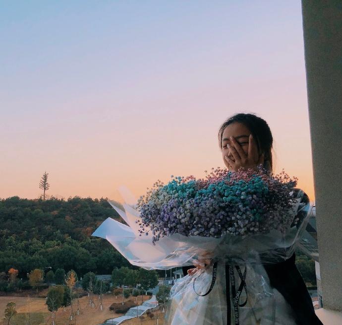 00后姑娘夺东京奥运首金,00后小姑娘夺得奥运第一金牌