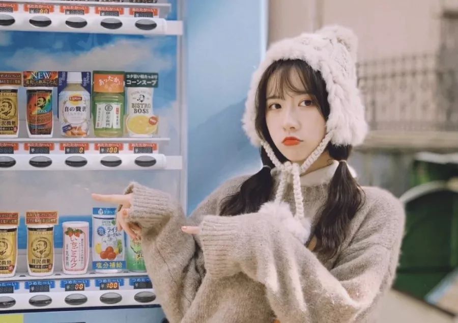 拍照不显胖不显矮的姿势,明明长得挺好看就是照相很丑