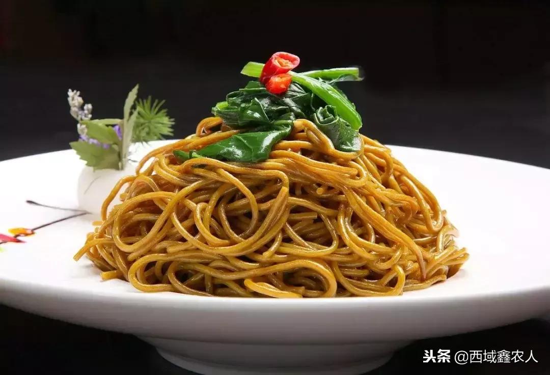 这31种甘肃美食全部收入胃中才不负此生，客官吃啥里面看