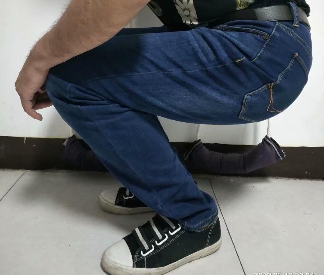 并拢腿蹲不下去,膝盖痛蹲不下去