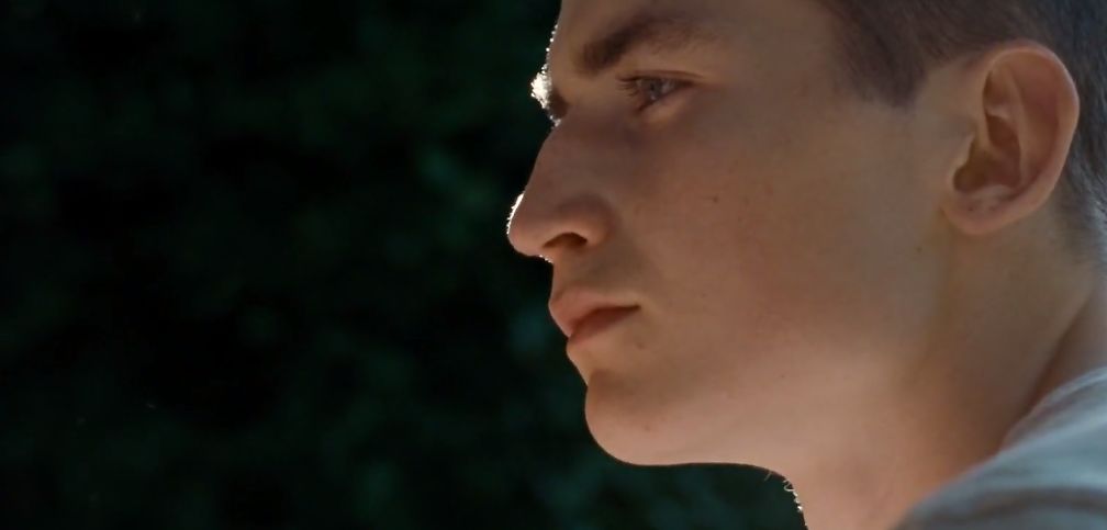 尺度全开的禁忌恋，探究的却是人性和人心