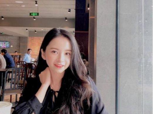 娃娃脸老师学生,女老师娃娃脸