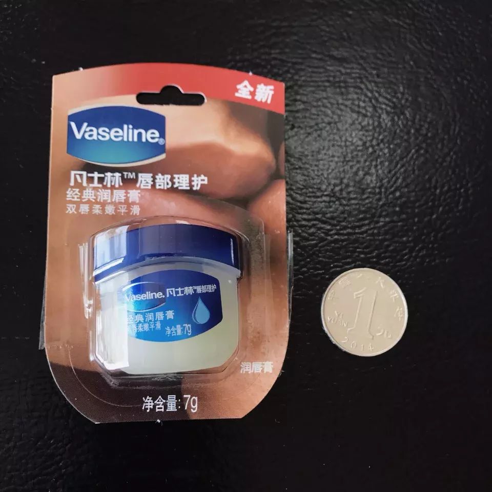 润唇膏测评前十,冬天嘴唇干裂用什么唇膏