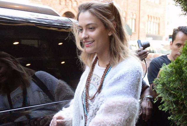 迈克尔杰克逊唯一的女儿现状,迈克尔杰克逊和她的孩子