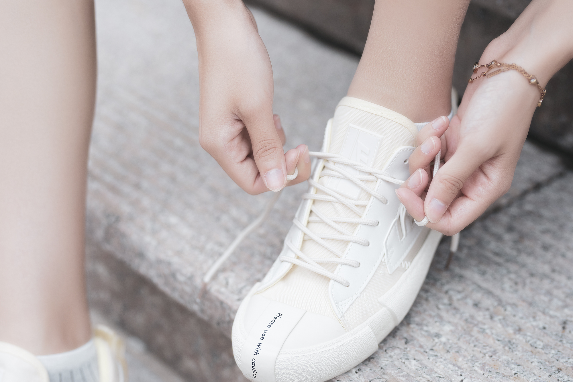 一双穿了5年的鞋,回力鞋强势回归舒适廉价又百搭