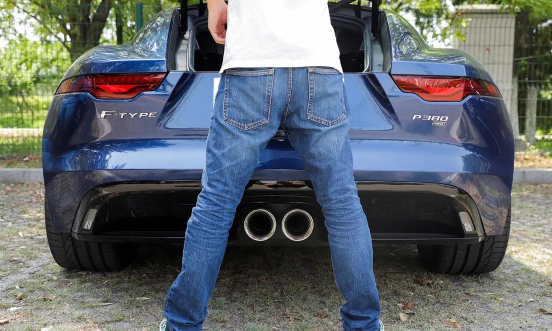 2018款3.0t捷豹f-type现车,捷豹f-type对比保时捷911