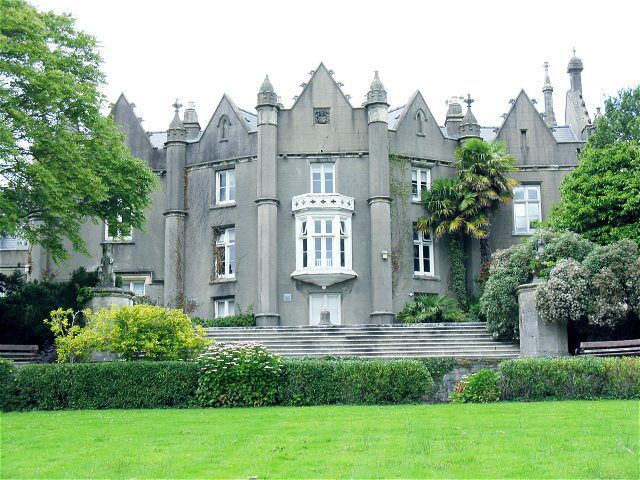 英国哪所大学靠海边,英国海边大学