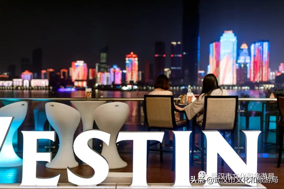 武汉长江灯光秀最佳观赏地点,武汉长江灯光秀时刻表