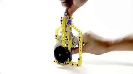 乐高编程机器人课程 (乐高编程机器人讲解教程)