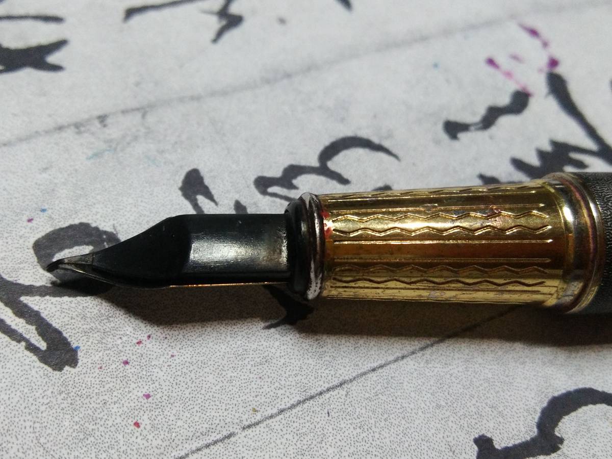 钢笔正确握持,矫正握笔姿势钢笔推荐