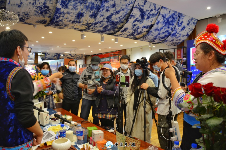 今年大理三月街流行“云赶街”，你参与了吗？