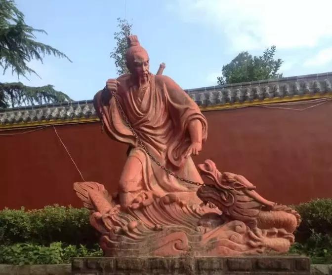 梅岭太阳谷就是大峡谷吗,梅岭太阳谷风景区丛林穿越