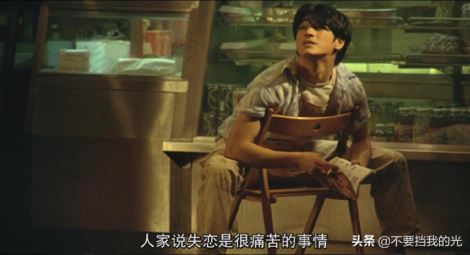 老片重温|《堕落天使》：因为人的感情是很难控制的。