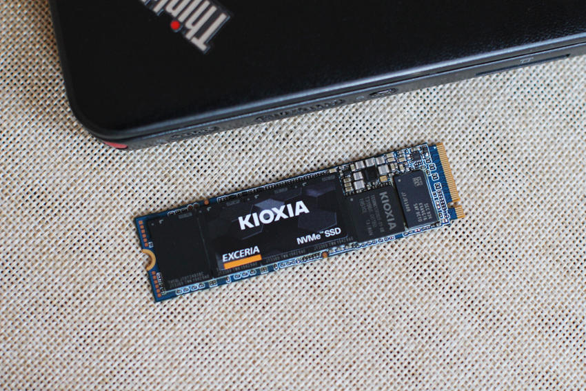 铠侠rc10固态硬盘使用啥颗粒,铠侠rc101t固态硬盘评测