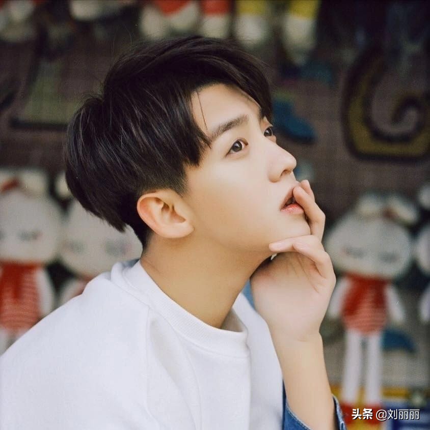 最流行的几款男士发型,香港男士发型特有型