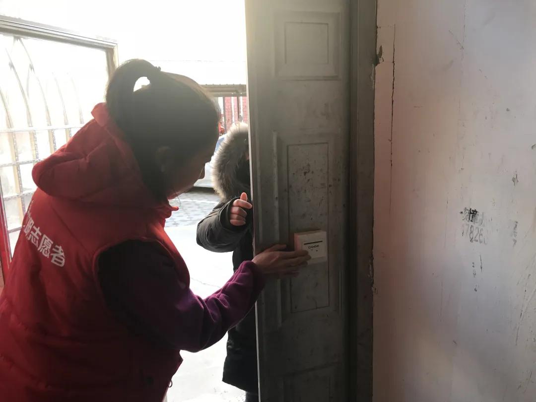 老式防盗门打不开,防盗门副锁打不开