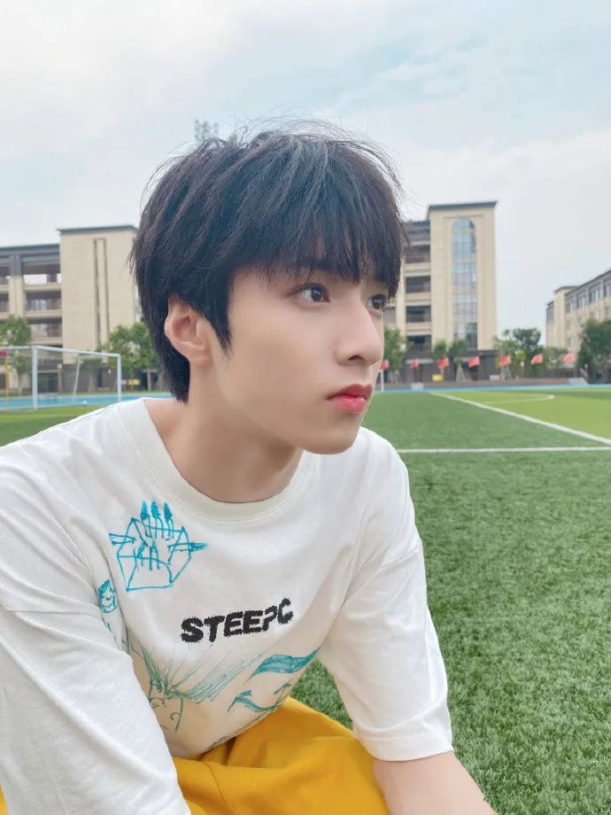 刘耀文|娱乐圈顶流圈层新增一位15岁少年？