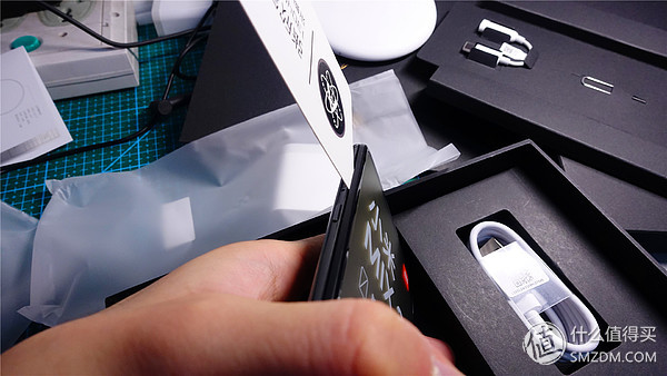 小米mix3哪个颜色最值得买,小米mixfold3