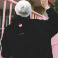 推荐几个好看的卫衣店铺,卫衣小众设计感店铺推荐