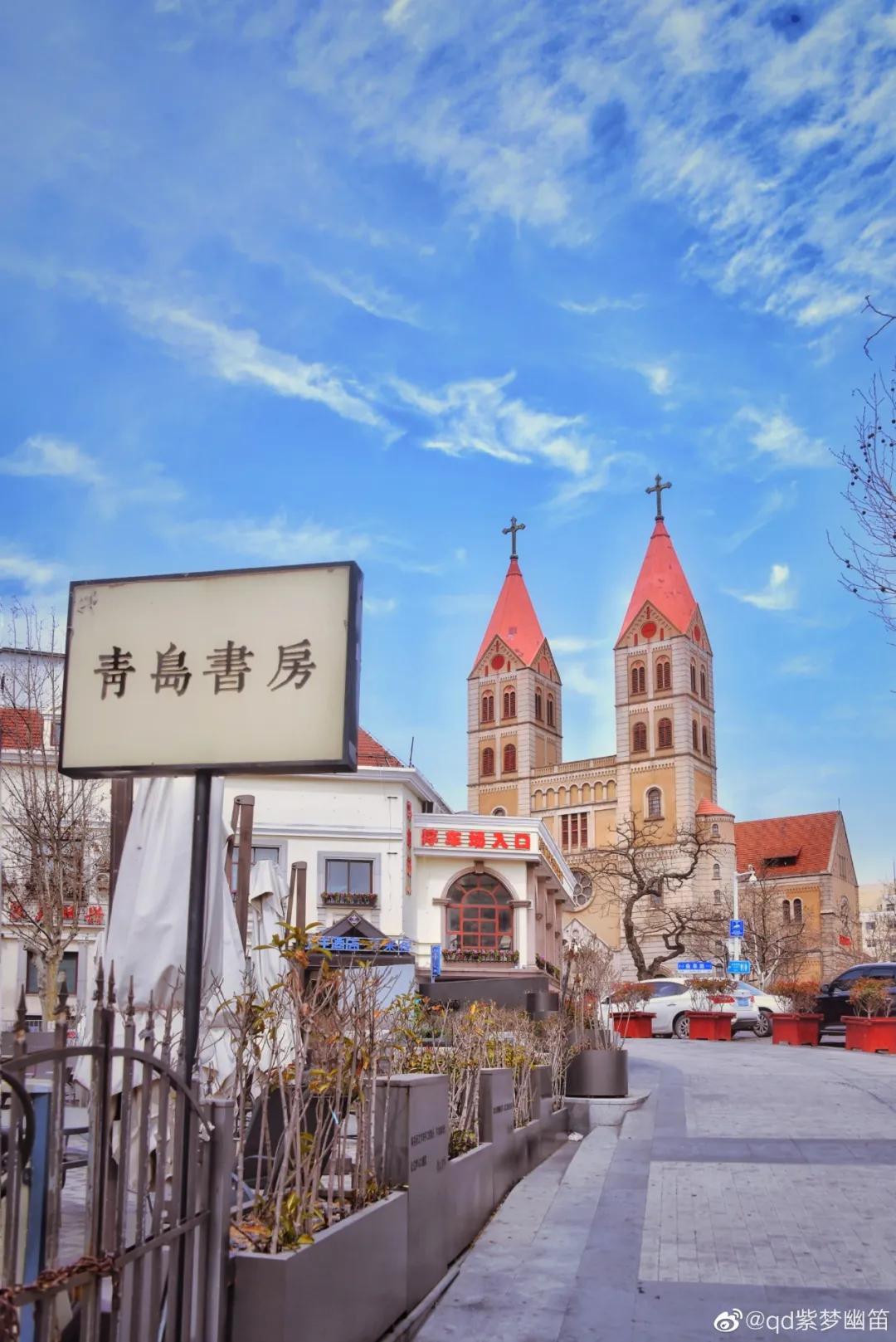 天主大教堂青岛婚纱,天主教堂的绚丽换装