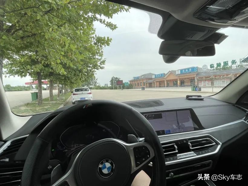 7天3000公里,宝马x57000公里发现烧机油