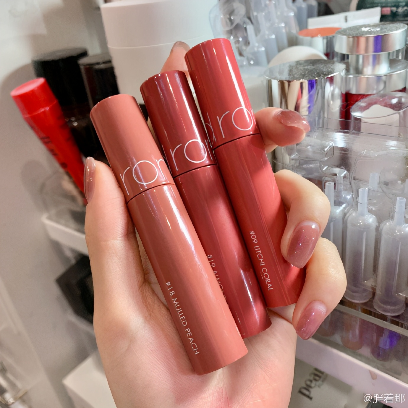 Romand真敢挑战阿玛尼！这5支被“捧上神坛”，太显白了