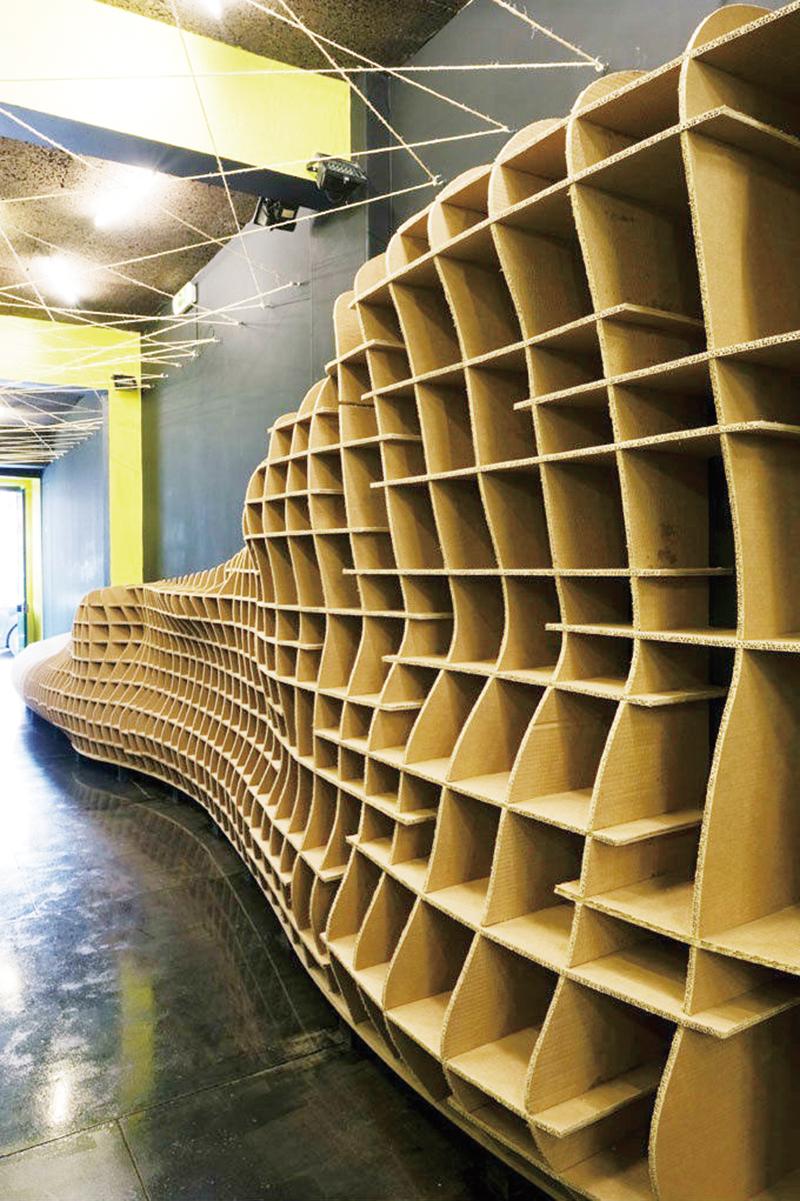 别样家居~瓦楞纸家居家具