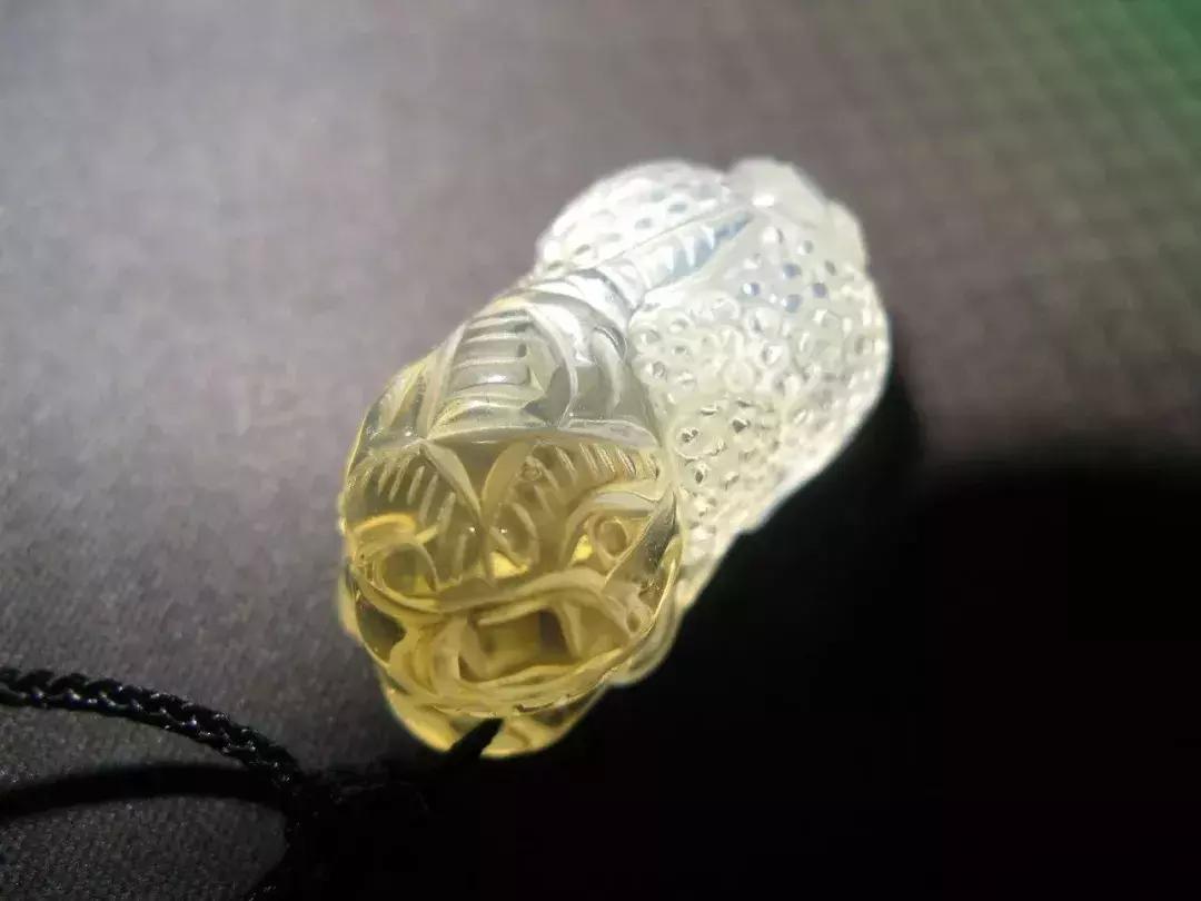 李嘉诚貔貅阵,李嘉诚办公室摆88只貔貅