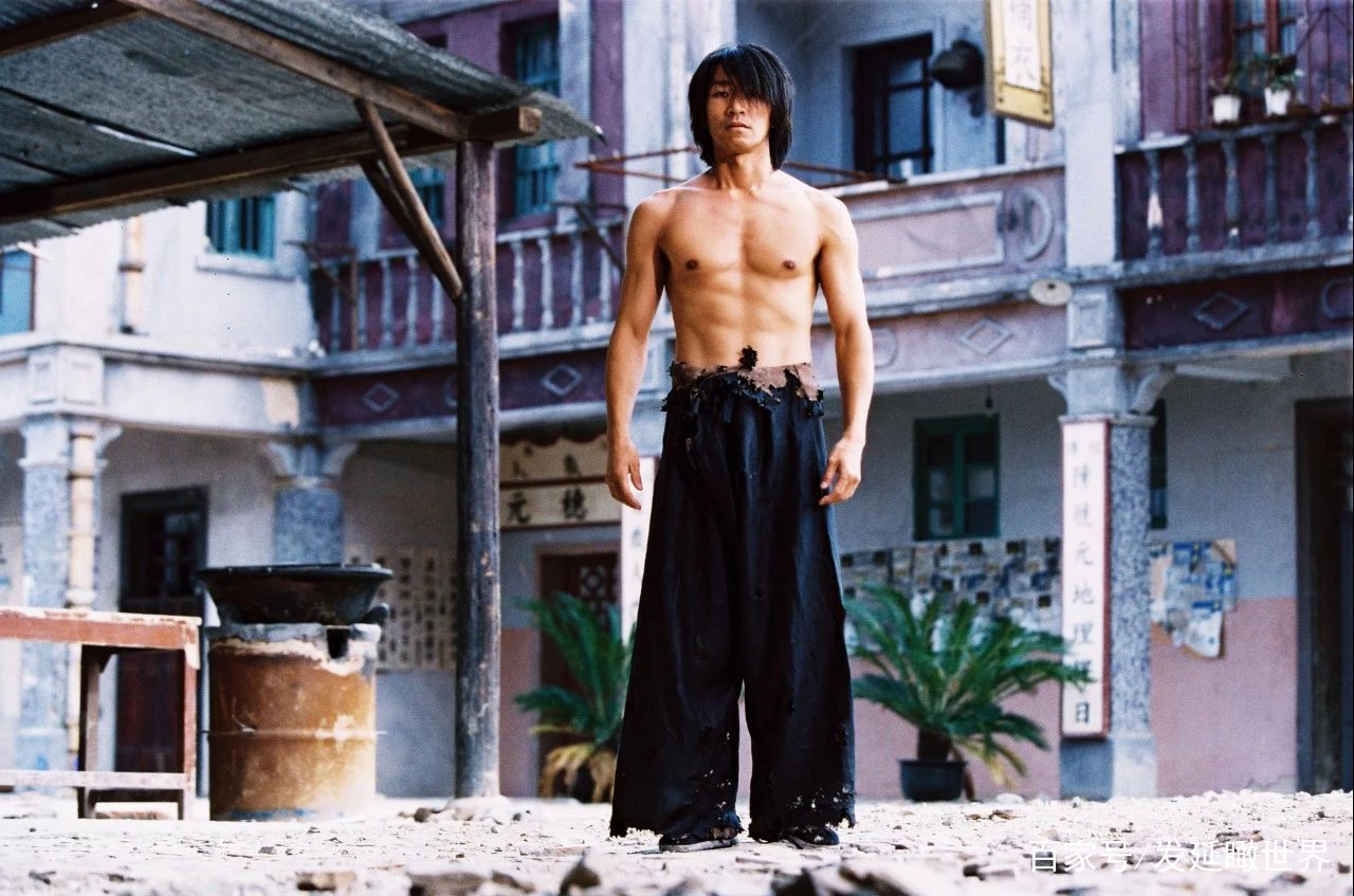 60岁明星周星驰,56岁的周星驰