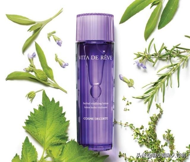 女生用的护肤品种类有哪些,护肤的种类有哪些